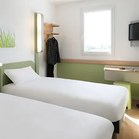 Ibis Budget Lausanne-bussigny * クリシエ