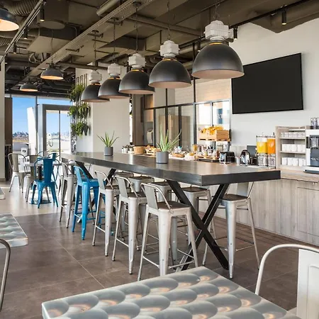 Ibis Budget Lausanne-bussigny ホテル