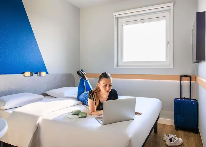 Ibis Budget Lausanne-bussigny ホテル